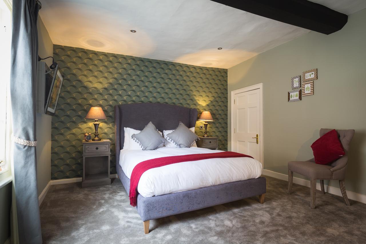 The Townhouse Hotel Стратфорд на Ейвън Екстериор снимка