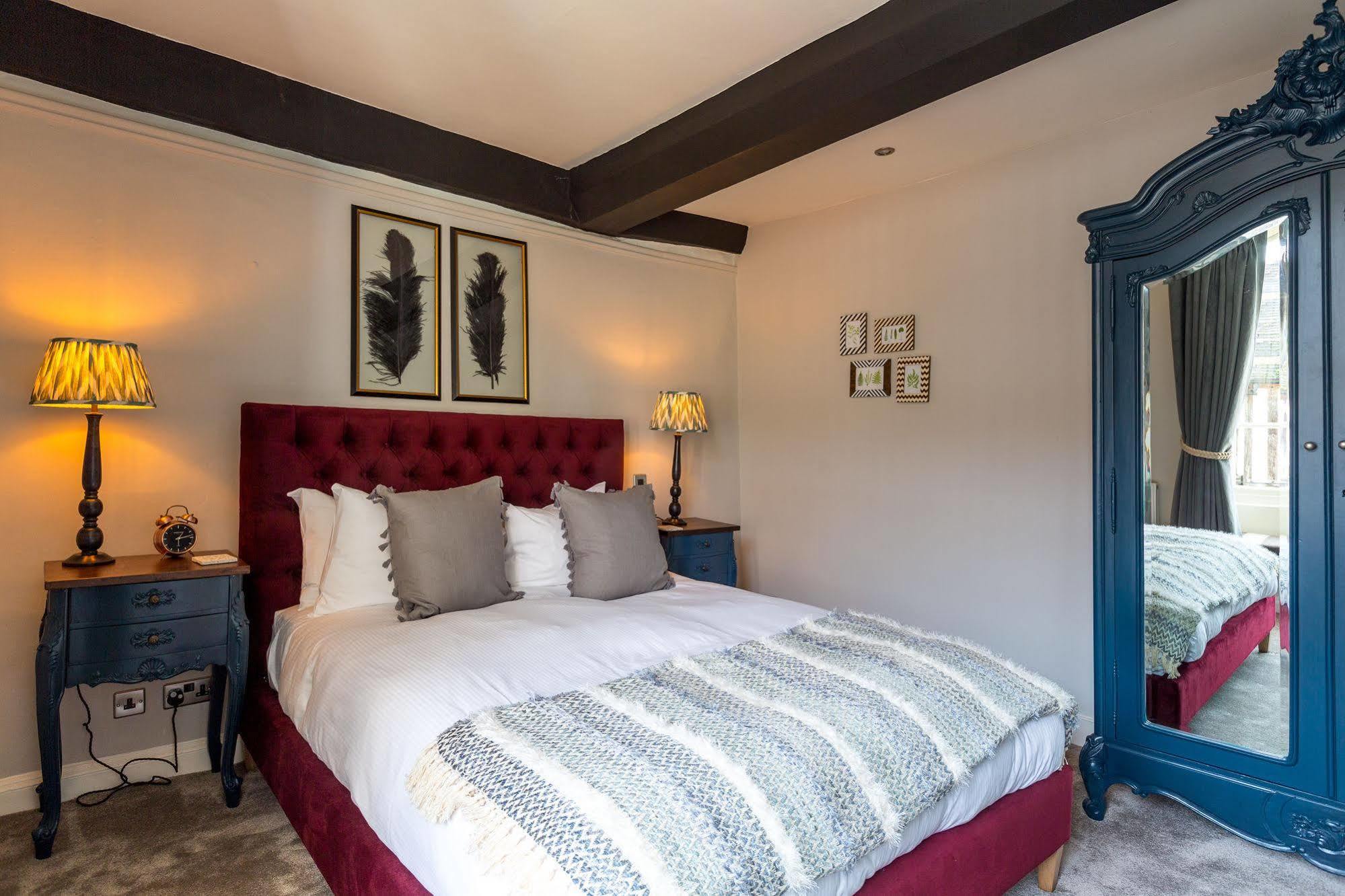 The Townhouse Hotel Стратфорд на Ейвън Екстериор снимка